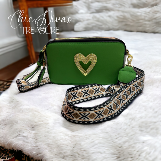 green heart purse
